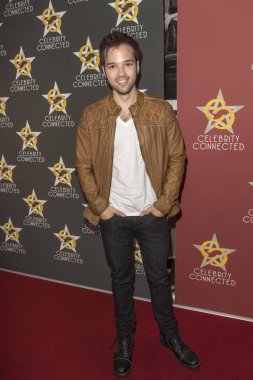 Nathan Kress, 6 Mayıs 2017 'de W Hotel Hollywood, Los Angeles CA' da MTV Film ve TV Ödülleri 'ni onurlandıran Ünlü Bağlı Lüks Hediye Suiti' ne katıldı.. 