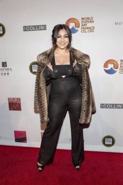 Mandi Macias, 24 Şubat 2019 'da Los Angeles' taki The Hollywood Palladium 'da düzenlenen 4. Geleneksel Roger Neal Oscar İkon Ödülleri' ne ve Parti Sonrası Partiye katıldı.