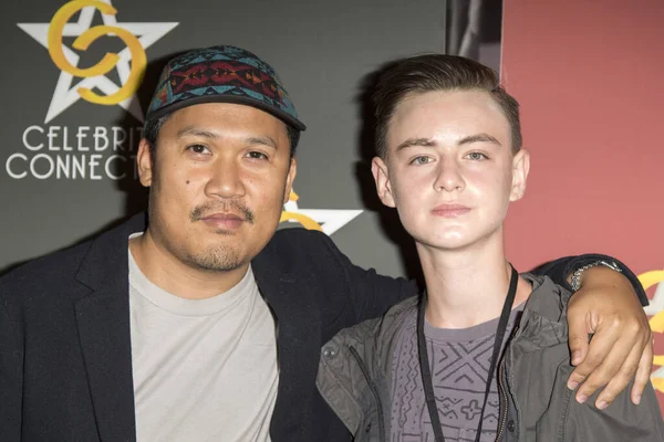 Dante Basco Jaeden Lieberher Participa Celebrity Connected Luxury Gifting Suite — Fotografia de Stock