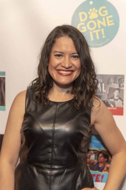 Jennifer Popagain, Van Nuys / Reseda Elks Lodge, Los Angeles 'ta 25 Mayıs 2018' de FYC Us Underdog Emmy gösterimlerine ve yardım etkinliğine katıldı.