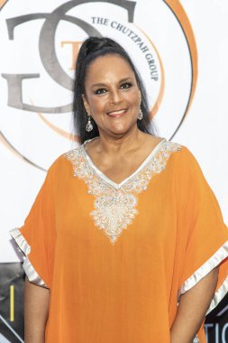 Jayne Kennedy, 30 Eylül 2018 'de Alex Theatre, Glendale, Kaliforniya' da düzenlenen 2. Yıllık HAPAWARDS, Hollywood ve Afrika Prestijli Ödüllerine katıldı.