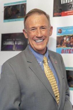 Patrick Finerty, Van Nuys / Reseda Elks Lodge, Los Angeles 'ta 25 Mayıs 2018' de FYC Us Underdog Emmy gösterimlerine ve yardım etkinliğine katıldı.