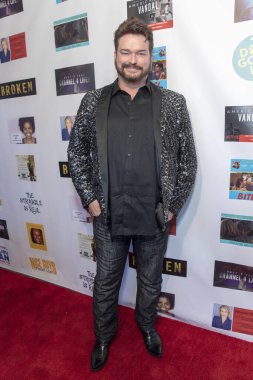 Jayson Bernard, Van Nuys / Reseda Elks Lodge, Los Angeles 'ta 25 Mayıs 2018' de FYC Us Underdog Emmy gösterimlerine ve yardım etkinliğine katıldı.