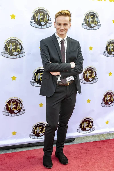 Ethan Paisley Adopds 3Rd Annual Young Entertainer Awards Globe Theatre — 스톡 사진