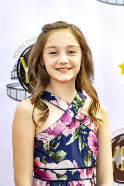 2018 Reagan Shumate Attends 3Rd Annual Young Entertainer Awards Globe — 스톡 사진