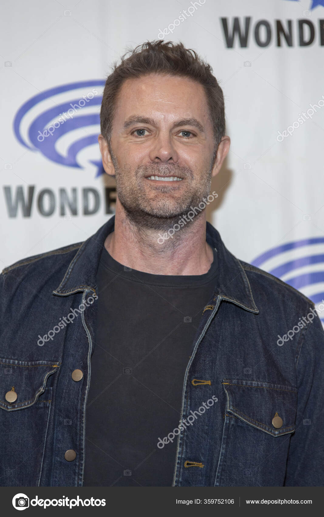 Garret Dillahunt Attends 2019 Wondercon 2019 Wondercon Amc's Fear