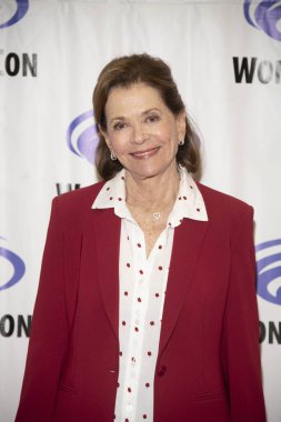 Jessica Walter 31 Mart 2019 'da WonderCon - 2019 WonderCon - FXX' in Archer Basın Odası, Anaheim, CA 'ya katıldı.