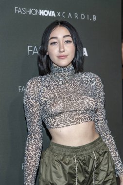 Noah Cyrus 14 Kasım 2018 'de BOULEVARD 3, Los Angeles, Kaliforniya' da Moda Nova X Cardi B fırlatma etkinliğine katıldı..