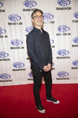 Barry Josephson 2019 WonderCon 'a katılıyor - Sony Pictures Television' ın 
