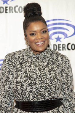 Yvette Nicole Brown, 2011 WonderCon - 2019 WonderCon - AMC 'nin 