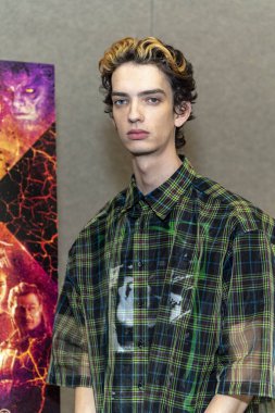 Kodi Smit-McPhee 2019 WonderCon 'a katılıyor - 20th Century Fox' un 
