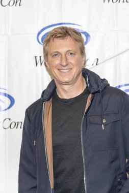 William Zabka 2019 WonderCon 'a katılıyor - Sony Pictures Television' dan 