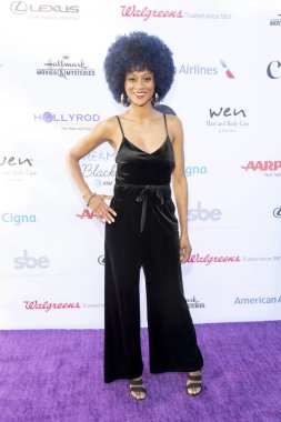 Nika King, 27 Temmuz 2019 tarihinde Sadlerock Çiftliği, Malibu, CA 'daki HollyRod Vakfı' nın 21. yıllık atama galasına katıldı.