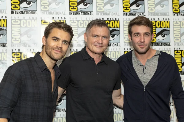 Paul Wesley Kevin Williamson James Wolk Στο Comic Con International — Φωτογραφία Αρχείου