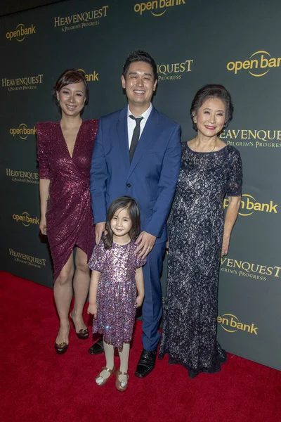 雷切尔 Rachel Tan Dan Mark 出席2019年12月4日在加利福尼亚州洛杉矶Regal Cinemas Live Regal Cinemas — 图库照片