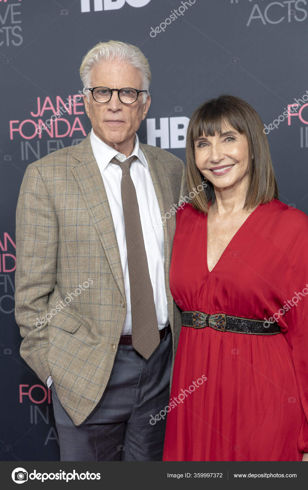 Pictures of mary steenburgen