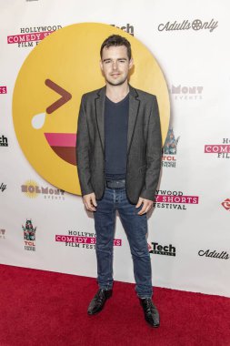 Sam Lucas Smith 20 Nisan 2019 'da TCL Çin Tiyatrosu 6, Hollywood, CA' da 2019 Hollywood Kısa Komedi Film Festivali 'ne katıldı.