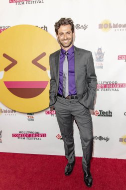 Jonathan Stoddard 20 Nisan 2019 'da TCL Çin Tiyatrosu 6, Hollywood, CA' da 2019 Hollywood Kısa Komedi Film Festivali 'ne katıldı.