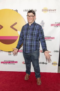 R.J. Blake 20 Nisan 2019 'da TCL Çin Tiyatrosu 6, Hollywood, CA' da 2019 Hollywood Kısa Komedi Film Festivali 'ne katıldı.