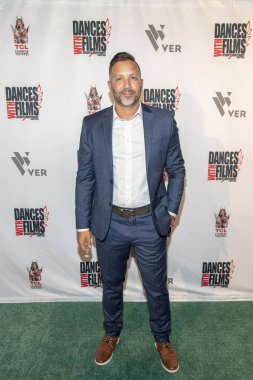 Brett Bentman 20 Haziran 2019 'da Hollywood' daki TCL Çin Tiyatrosu 'nda düzenlenen Dünya Film Festivali' nin 90 Feet From Home Dances With Film Festivali 'ne katıldı..