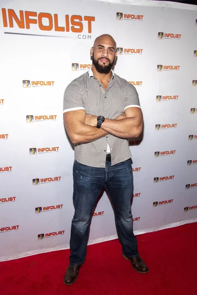 11 Temmuz 2019 'da Wisdome Dome Park, Hollywood, CA' da Infolist Öncesi Comic-Con Bash 'e katılıyor.