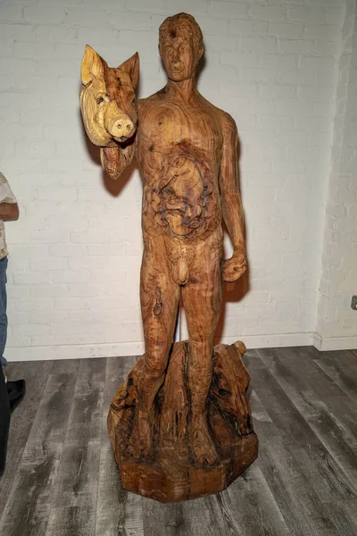Atmosfera Stacy Poitras Art Gallery Exhibition Esculturas Mortais Pecados Industry — Fotografia de Stock