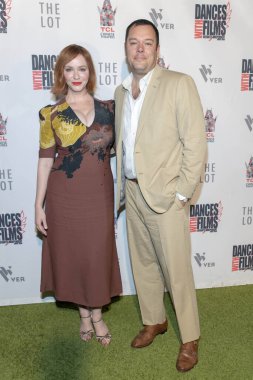 Christina Hendricks ve Michael Gladis, 16 Haziran 2018 'de Hollywood, Kaliforniya' da bulunan TCL Çin Tiyatrosu 'nda düzenlenen 