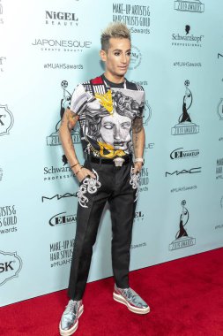 Frankie Grande, 16 Şubat 2019 'da Novo Theatre, Los Angeles, CA' da 2019 Makyaj Sanatçısı ve Kuaför Loncası Ödüllerine katıldı.