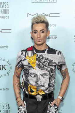 Frankie Grande, 16 Şubat 2019 'da Novo Theatre, Los Angeles, CA' da 2019 Makyaj Sanatçısı ve Kuaför Loncası Ödüllerine katıldı.