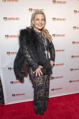 20 Şubat 2019 'da Batı Hollywood' daki Mondrian Oteli Skybar 'da düzenlenen InfoList' in ön-Oscar gecesine katılıyor.