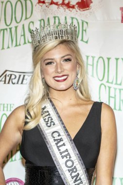 Kelley Johnson 25 Kasım 2018 'de Hollywood Bulvarı, Los Angeles, Kaliforniya' da düzenlenen 87.
