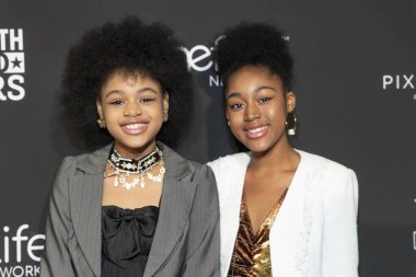 Briana Roy, Jenasha Roy 17 Ekim 2018 'de Avalon Hollywood, Kaliforniya' daki Musicash resmi açılış partisine katıldı.