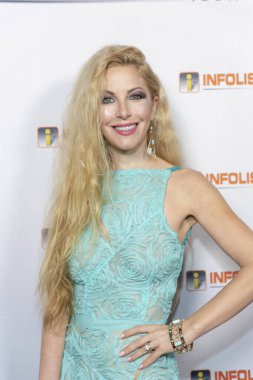 Dustin Quick, 12 Eylül 2018 'de Batı Hollywood, Kaliforniya' daki Mondrian Hotel Skybar 'daki INFOLIST PreRE-EMMYS SOIREE' e katılıyor.