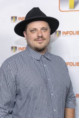 Justin Nesbitt, 12 Eylül 2018 'de Batı Hollywood, Kaliforniya' daki Mondrian Hotel Skybar 'daki INFOLIST PRE-EMMYS SOIREE' e katılıyor.