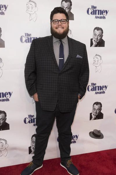 Charley Koontz Bei Den Annual Carney Awards Paley Center Media — Stockfoto