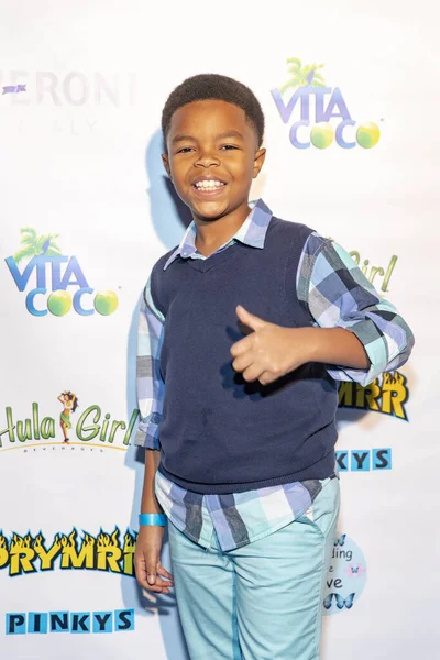 Isaiah Morgan Woont Prymrr Blue Lights Birthday Bash Music Video — Stockfoto