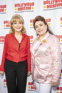 Barbara Eden, Donelle Dadigan Barbara Eden ve 