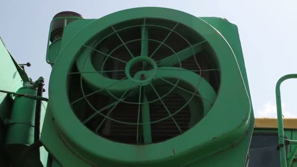 Shot of spinning harvester fan — Stock Footage Shot of spinning harvester fan Stock Video