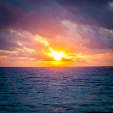 Sunrise Halo yatay Hawaii