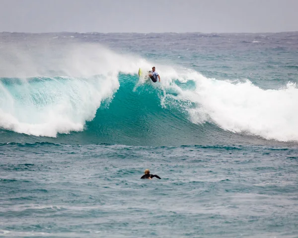 Surf Sunset Beach Havaí — Fotografia de Stock