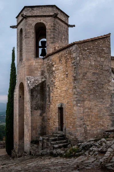 Kaple Oppede Vieux Stará Horská Vesnice Jihu Francie Provence Mracích — Stock fotografie