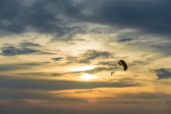 Jeu Parasols Coucher Soleil — Photo