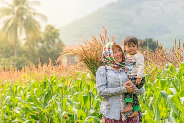 Madre e hija — Foto de Stock