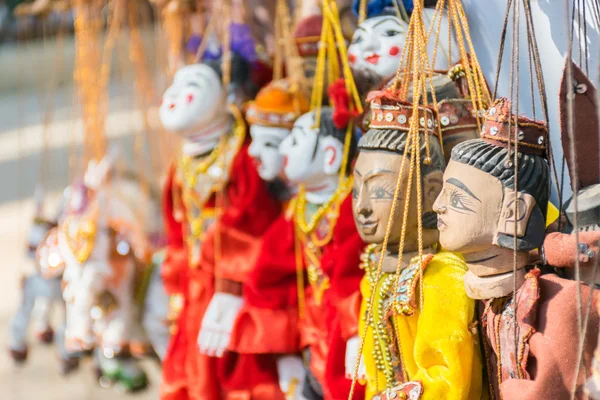 Myanmar Hatıra bebek