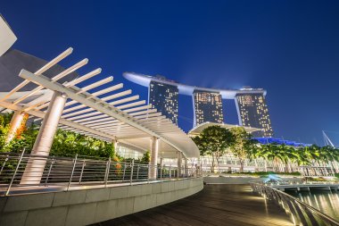 Singapur, gece
