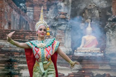 Khon maskesi geleneksel Tay drama dans