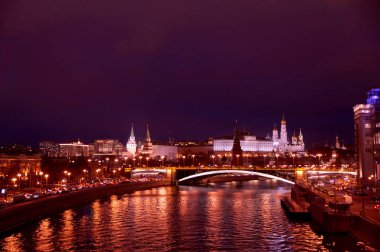 Kremlin'in gece manzarası