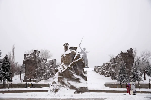Memorial karmaşık Mamayev Kurgan Volgograd içinde kahraman kasabasında — Stok fotoğraf