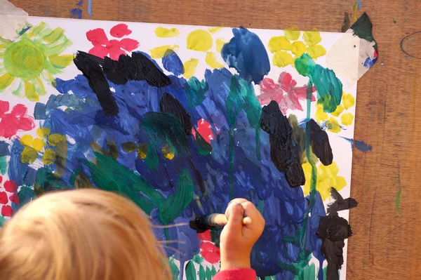 Kinder tekening water kleur verf en penseel — Stockfoto
