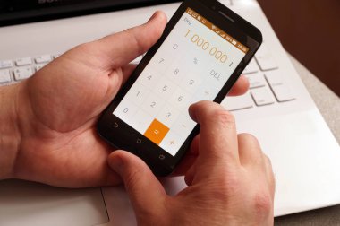 Hesap makinesi üzerinde hesaplamalar bir milyon ulaşmak için